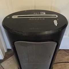Fellowes Shredder