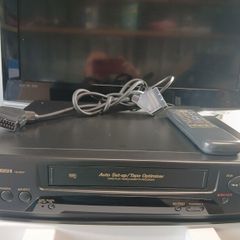 Mitsibushi vcr player with remote