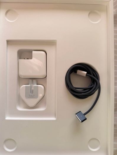 Macbook Air M4 13" (2025) 16gb / 256gb