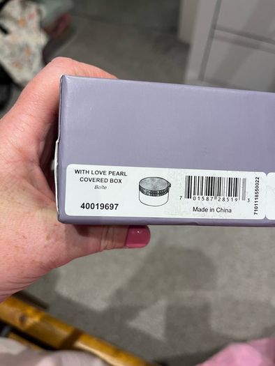 Brand New Vera Wang jewellery box