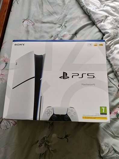 PlayStation 5 Slim 1TB with Disc Drive