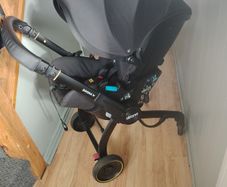Doona x buggy with rain cover