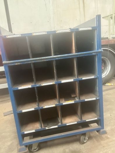 Mobile stillage