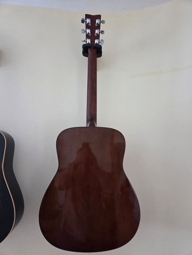 Yamaha F310 - Acoustic Guitar