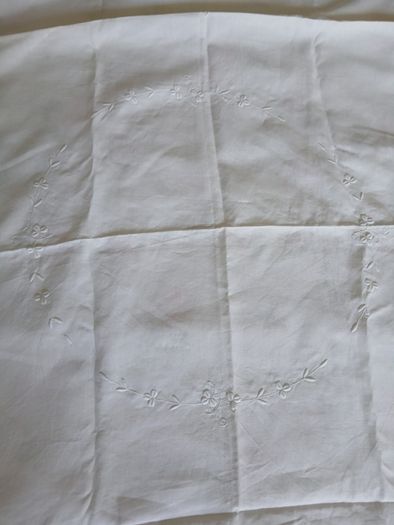 vintage embroidered table cloth