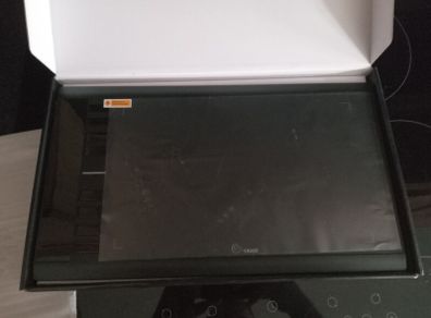 New Ugee m708 graphics tablet