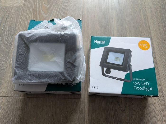 Ultra Slim 10W LED Floodlights (x2)