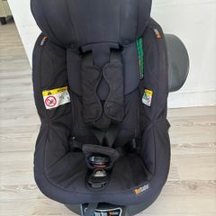 BESAFE IzI Turn i-size 360 Car seat