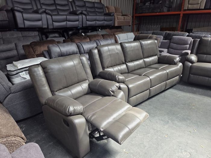 brand new all recliner sofa