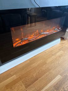 Electric fireplace with remote control