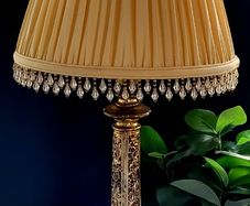 Vintage italian giltwood lamp