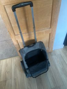 Cat/dog carrier