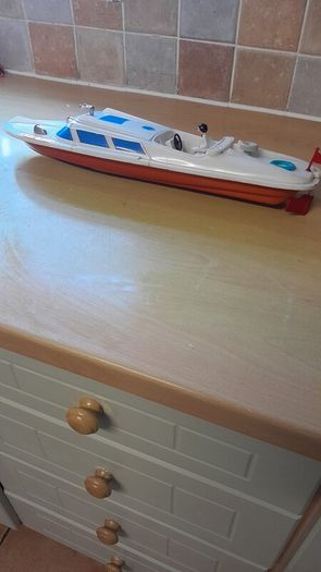 vintage 1970s wind up speed boat made in west Germany.