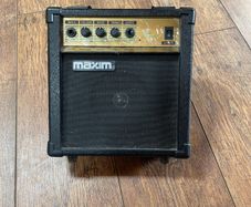 Maxim Mini 10W Guitar Practice Amplifier with Headphone Output