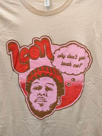 Leon Bridges Unisex t-shirt  Size medium
