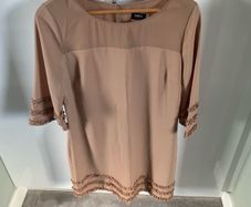 Oasis fawn dress - stunning sleeve bottom ended detail