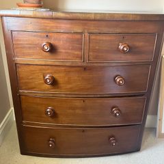 Antique chest of drawers