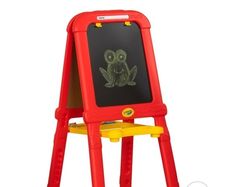 Crayola Easel 2-in-1 Chalkboard and Magnetic Whiteboard