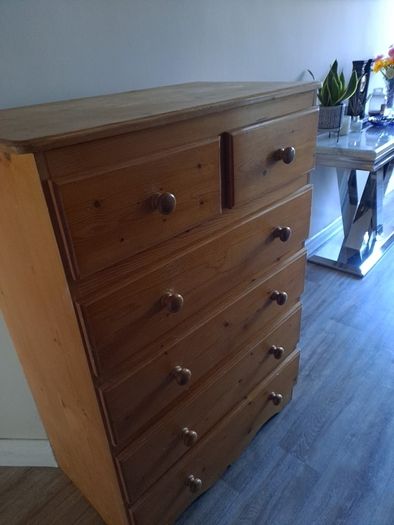 solid wood pine chest of drawers