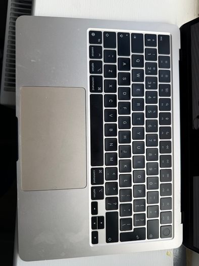 MacBook Air 13" M2 (2022)  8GB / 256GB Starlight