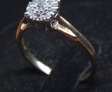 Vintage 9ct Gold Diamond Engagement Ring Size 51/52