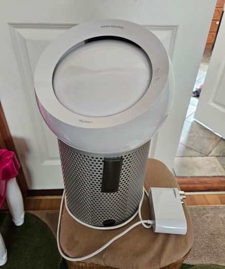 Dyson  desk fan purifier