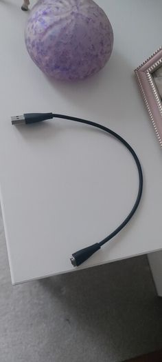 older Fitbit charge cable