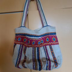 Tote bag 100% cotton.