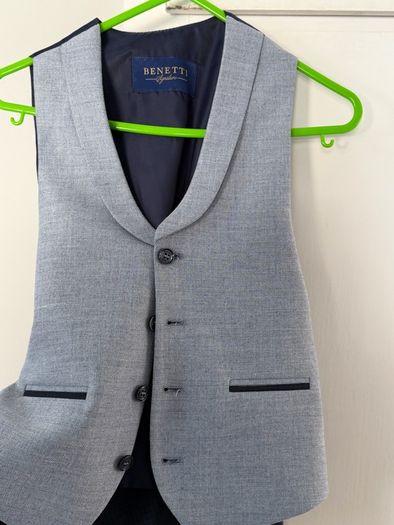 Benetti Boys Suit age 8-9