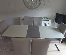 Dining set