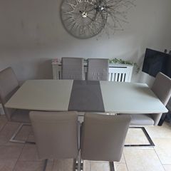 Dining set
