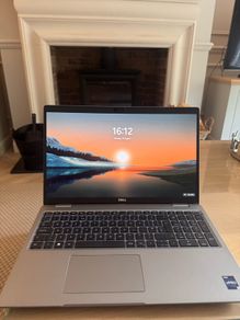 Dell Latitude 5540 laptop i7 32GB Ram