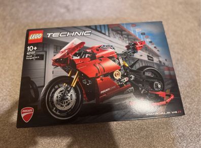 42107 LEGO Technic Ducati Panigale V4 R