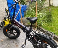 Electric enguie folding bike
