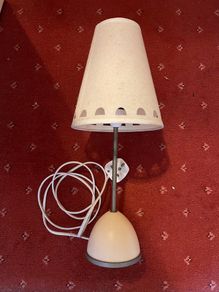 Table lamp