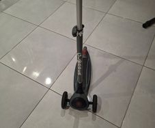 Kids scooter