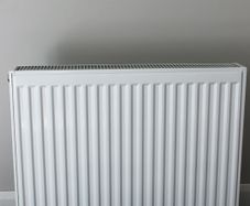 Radiator Medium - Double Panel / Double Convector 70 cm (H) x 81 cm (L) - LIKE NEW