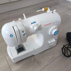 Singer 4210 Sewing Machine