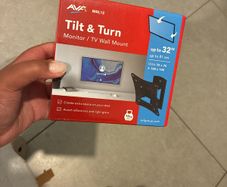Up to 32 inch Tv / Monitor mount free for collection from Greystones