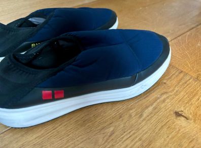Uniglo Slip-on Trainers