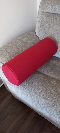 3 long cushions