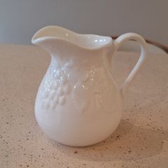 Wedgwood Strawberry and Vine Jug