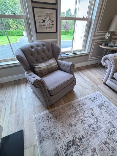 Alexander & James 4-Seater Sofa & 2 Armchairs