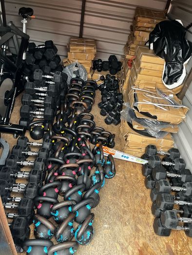 hex rubber dumbbells & cast iron kettlebells