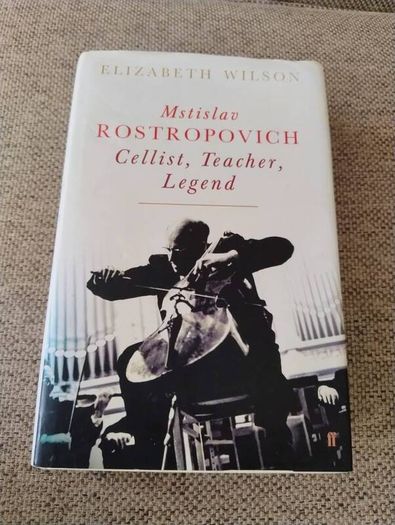 Mstislav Rostropovich Cellist Teacher Legend by Elizabeth Wilson music cello 380 pages hardback with dustcover in very good condition with some signs of wear on the dustcover see photos FREE STANDARD POSTAGE INCLUDED