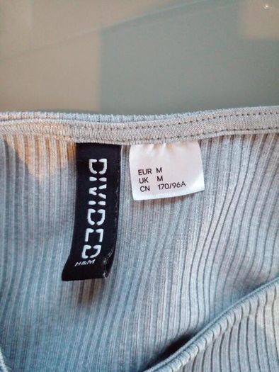 H&M dress size M