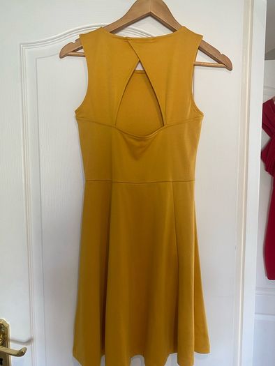 H&M dress size small