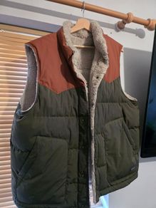 Patagonia reversible gilet