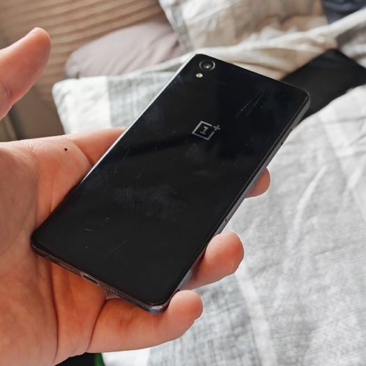 OnePlus X 16GB Black Unlocked