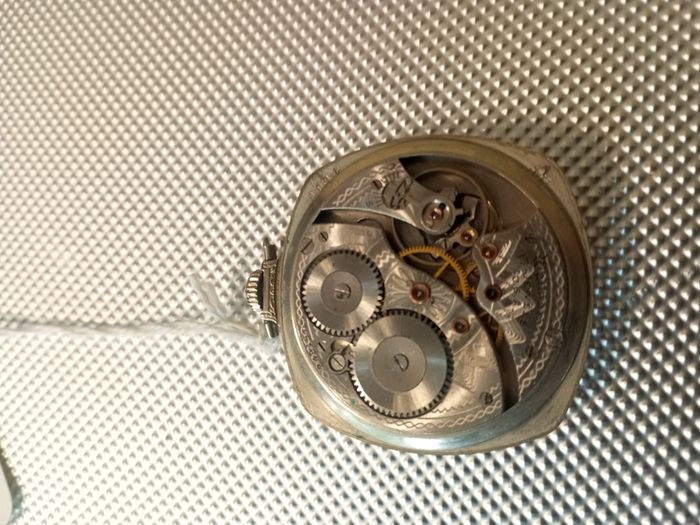 14kt solid gold Waltham pocket watch rare 1930s bird case